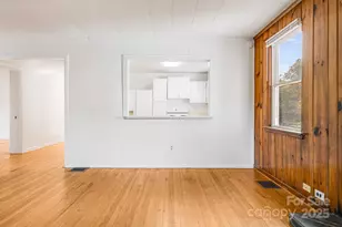 209 Governors View Rd, Asheville, NC 28805 - Photo 7