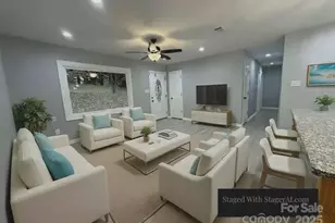 10517 Starwood Dr, Charlotte, NC 28215 - Photo 13