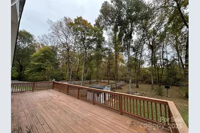 10517 Starwood Drive, Charlotte, NC 28215 - Photo 39