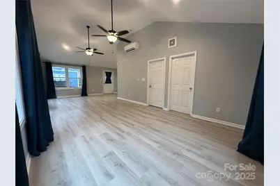 10517 Starwood Drive, Charlotte, NC 28215 - Photo 29