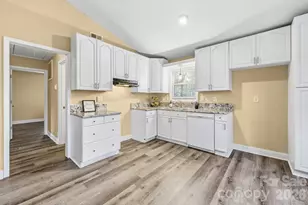 3618 Waterloo Dr, Harrisburg, NC 28075 - Photo 17