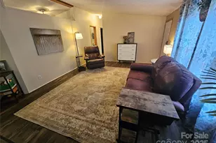 5062 Taylor Farm Rd, Lenoir, NC 28645 - Photo 5