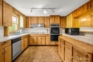 52 Loomis Ave, Asheville, NC 28803 - Photo 17