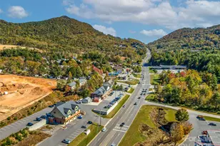 208 Charlotte Hwy, Asheville, NC 28803 - Photo 35