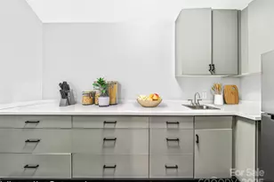 208 Charlotte Hwy, Asheville, NC 28803 - Photo 23