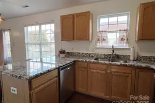 4502 Tabcat Ct, Charlotte, NC 28273 - Photo 15