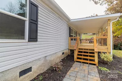 40 Champion Lane, Sylva, NC 28779 - Photo 5