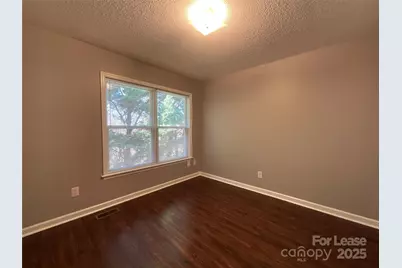 206 W 15th Street #2, Newton, NC 28658 - Photo 9