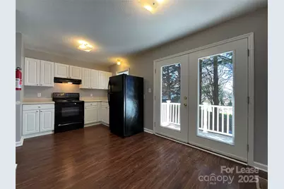 206 W 15th Street #2, Newton, NC 28658 - Photo 7