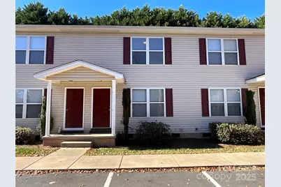206 W 15th Street #2, Newton, NC 28658 - Photo 1