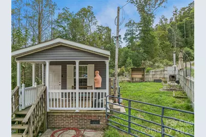 945 Roaring Fork Road, Hot Springs, NC 28743 - Photo 27