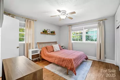 3027 Telford Place, Charlotte, NC 28205 - Photo 15