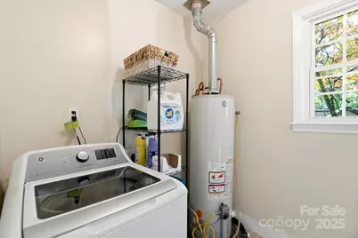 3027 Telford Place, Charlotte, NC 28205 - Photo 23