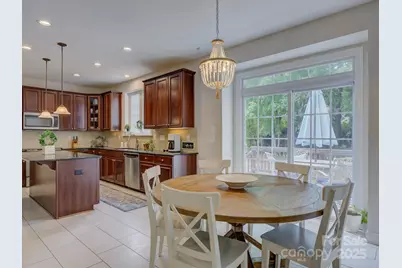 8200 Sturminster Drive, Waxhaw, NC 28173 - Photo 15