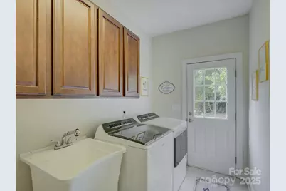 8200 Sturminster Drive, Waxhaw, NC 28173 - Photo 17