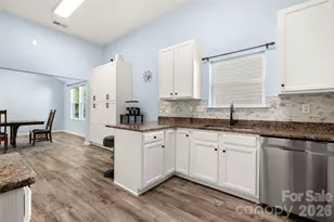 1828 Kilkenny Dr, Clover, SC 29710 - Photo 11