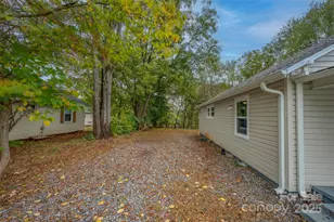512 Spindale St, Spindale, NC 28160 - Photo 23