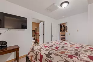 207 Longridge Ln, Waynesville, NC 28785 - Photo 35