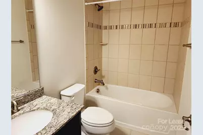 1229 Queen Lyon Court, Charlotte, NC 28205 - Photo 15