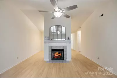 102 Fox Den Court, Hendersonville, NC 28792 - Photo 3