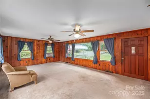 331 Sweetpea Ln, Hendersonville, NC 28791 - Photo 3