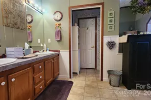 141 Hungry Creek Rd, Canton, NC 28716 - Photo 21