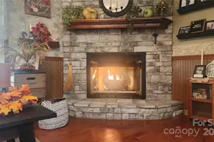 141 Hungry Creek Rd, Canton, NC 28716 - Photo 9