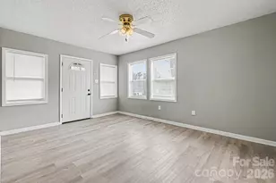 9501 Misenheimer Rd, Charlotte, NC 28215 - Photo 7