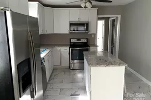 9501 Misenheimer Rd, Charlotte, NC 28215 - Photo 3