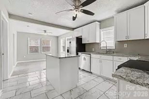 9501 Misenheimer Rd, Charlotte, NC 28215 - Photo 13