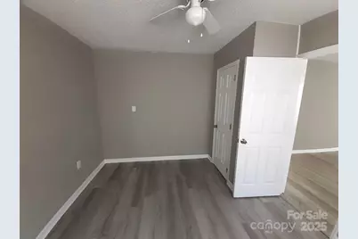 9501 Misenheimer Road, Charlotte, NC 28215 - Photo 7