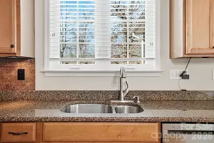 1711 Drexel Bay Ln, Charlotte, NC 28227 - Photo 11