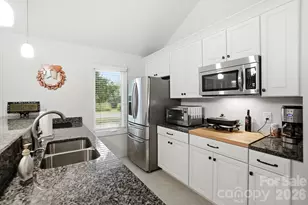 290 Blucher Cir, Lake Wylie, SC 29710 - Photo 31