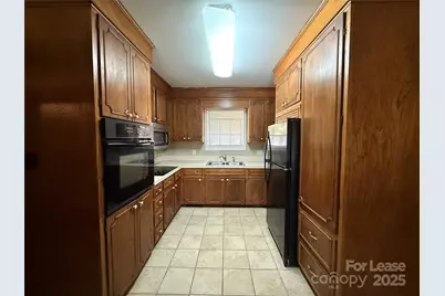 925 Perth Road, Troutman, NC 28166 - Photo 9