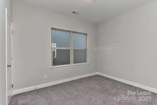 8765 Aspinwall Dr, Charlotte, NC 28216 - Photo 29