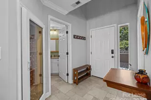 17925 Kings Point Dr, Cornelius, NC 28031 - Photo 5