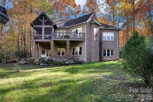 886 Soquili Dr, Brevard, NC 28712 - Photo 1