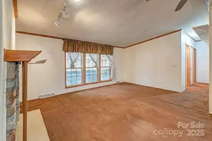 1 Kelsey Ct, Swannanoa, NC 28778 - Photo 5