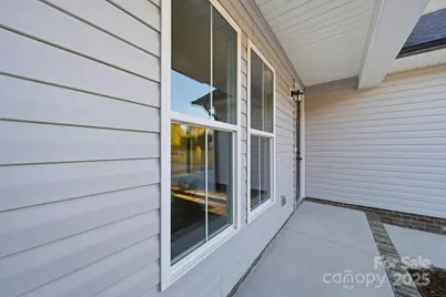 7657 Tuckaseegee Road, Kannapolis, NC 28081 - Photo 9