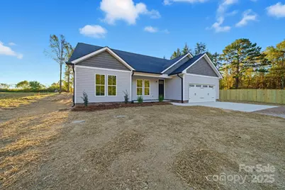 7657 Tuckaseegee Road, Kannapolis, NC 28081 - Photo 3