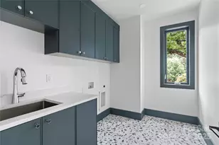 3822 Topsfield Rd, Charlotte, NC 28211 - Photo 29