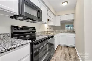 703 Heritage Pkwy, Fort Mill, SC 29715 - Photo 7