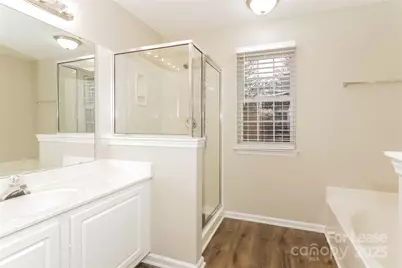 4531 Biesterfield Drive, Charlotte, NC 28216 - Photo 9