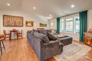 15 Edmond Woods Pl, Fairview, NC 28730 - Photo 5