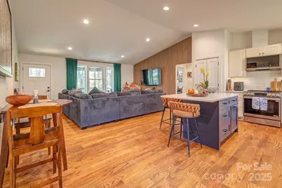 15 Edmond Woods Place, Fairview, NC 28730 - Photo 9