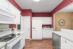 7011 Southbrook Dr, Charlotte, NC 28277 - Photo 15