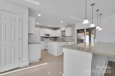 803 Southridge Drive, Monroe, NC 28112 - Photo 11