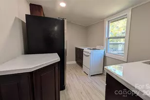 110 Dye St, Chester, SC 29706 - Photo 7