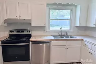 2106 Loblolly Ln, Kings Mountain, NC 28086 - Photo 7