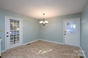 713 W Campbell Ave W, Salisbury, NC 28146 - Photo 7